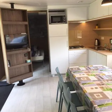 Mobilheim Am Murner - Privater Badezuber & Grill Apartment Wackersdorf