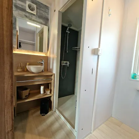 Mobilheim Am Murner - Privater Badezuber & Grill 아파트 *